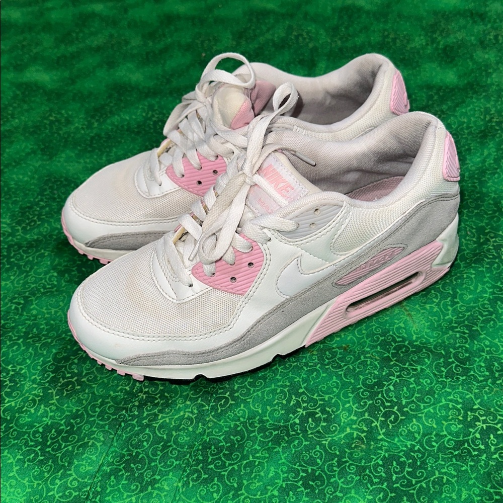 Nike Air Max 90 White Soft Pink Foam Gray WOMEN'S 9 FN7489 100